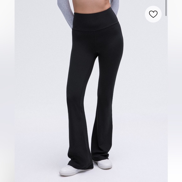 Groove Nulu Super-High-Rise Flared Pant Regular - Picture 1 of 10